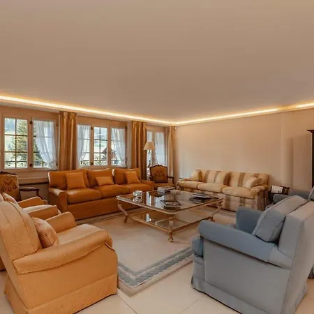 アパート Center Luxury 2 *