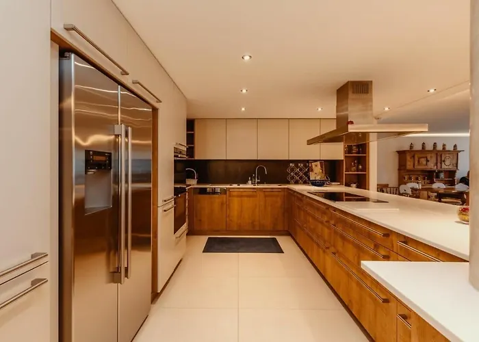 アパート Center Luxury 2 グスタード