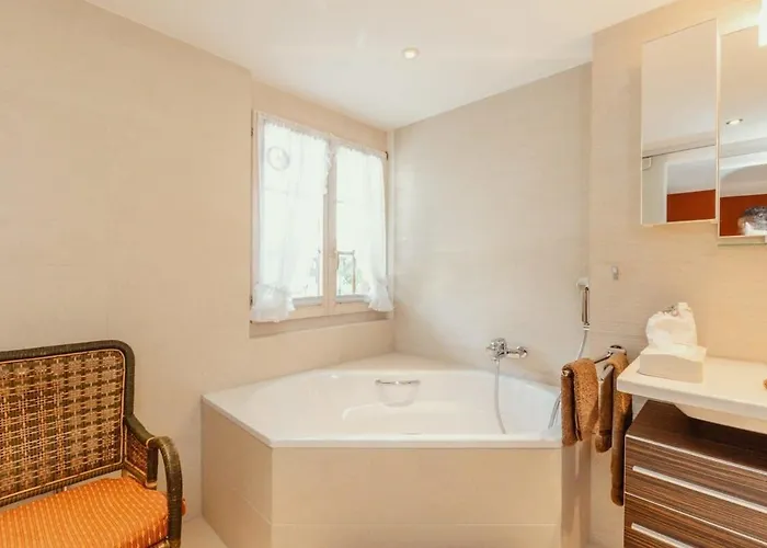 Center Luxury 2 Apartman Gstaad